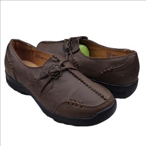 Comfortview Brown Faux Leather Floral Strap Upper Round Toe Low Heel Casual Shoe